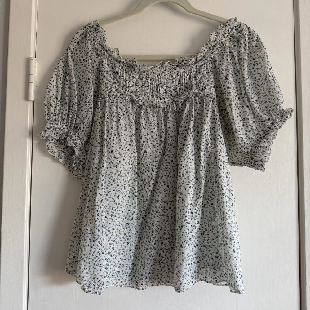 Doen White Blouse with Blue Floral Print